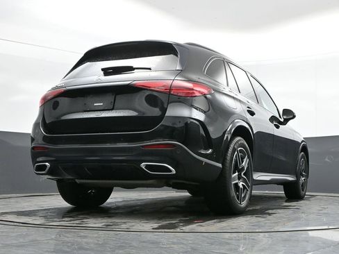 Used 2023 Mercedes-Benz GLC 300 image 34