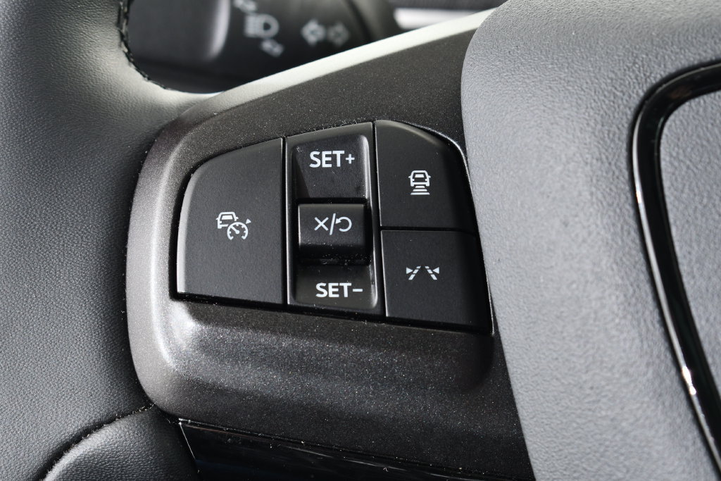 Used 2024 Ford Mustang Mach-E Premium AWD/4WD image 32