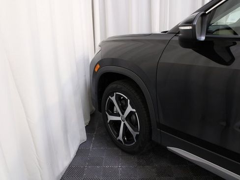 New 2026 Volkswagen Tiguan SE image 25