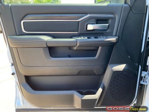 New 2026 RAM 3500 Big Horn AWD/4WD image 22