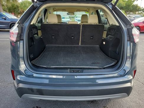 Used 2021 Ford Edge SEL w/ Convenience Package image 12