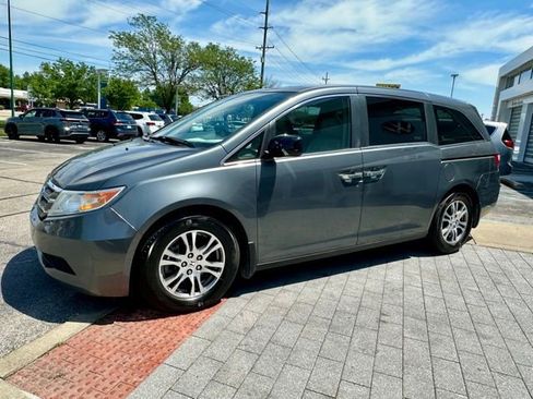 Used 2013 Honda Odyssey EX-L image 3