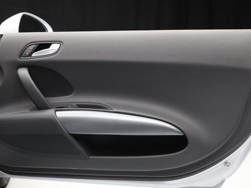 Used 2009 Audi R8 V8 image 48