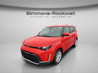 Used 2025 Kia Soul LX FWD video 1