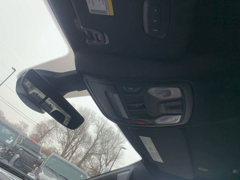 Used 2022 RAM 1500 Big Horn image 25