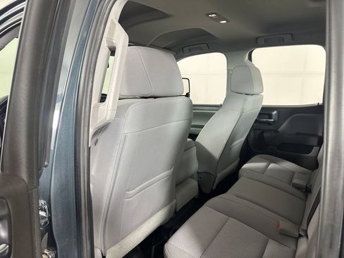 Used 2017 Chevrolet Silverado 1500 W/T AWD/4WD image 20
