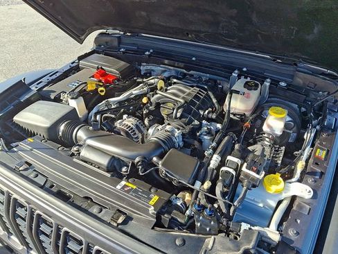 Used 2024 Jeep Wrangler Unlimited Rubicon image 27