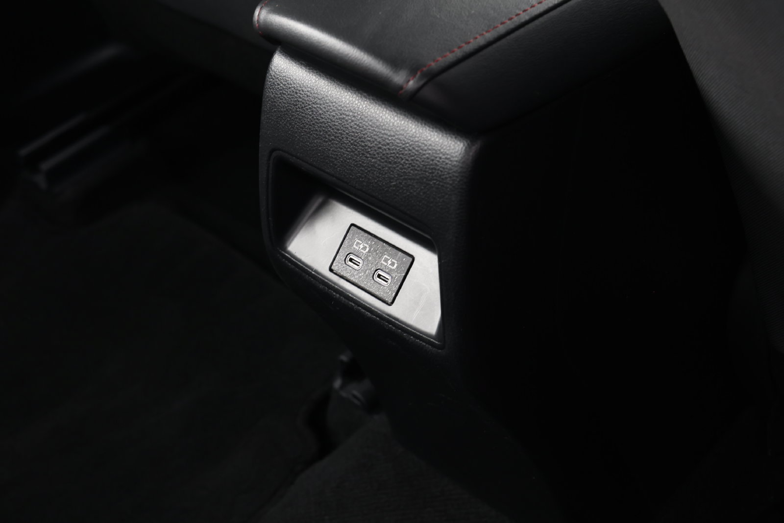 Used 2025 Toyota Corolla SE FWD image 29