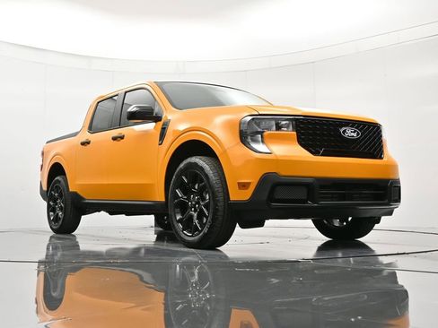 New 2026 Ford Maverick XLT w/ Black Appearance Package AWD/4WD image 37