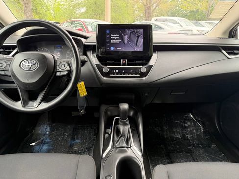 Used 2024 Toyota Corolla LE image 13