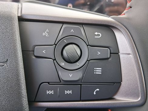 New 2026 Nissan Kicks SR w/ Cold Weather Package FWD image 12