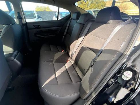 Certified 2023 Nissan Altima 2.5 SV image 19