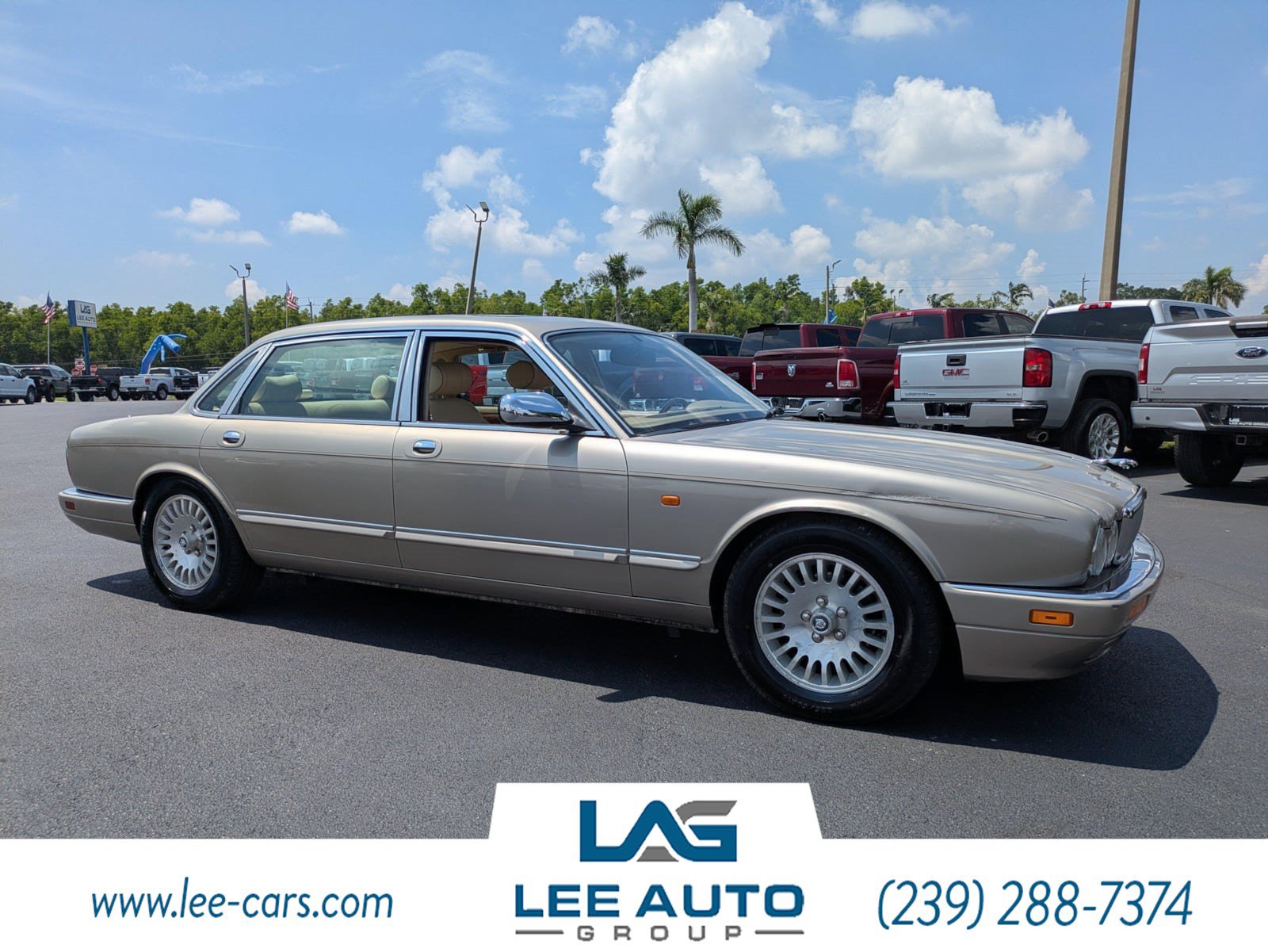 Used 1996 Jaguar XJ Vanden Plas RWD image 1