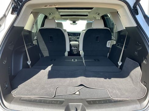 Used 2023 Buick Enclave Avenir w/ Trailering Package, 5000 lbs. AWD/4WD image 26