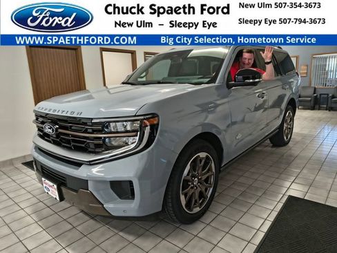 New 2027 Ford Expedition King Ranch AWD/4WD image 1