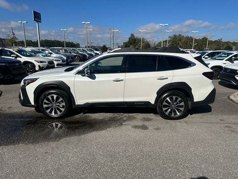 Used 2025 Subaru Outback Touring image 12