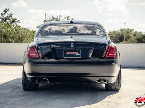 Used 2014 Rolls-Royce Ghost RWD image 15