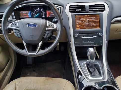 Used 2014 Ford Fusion SE w/ Equipment Group 502A image 15