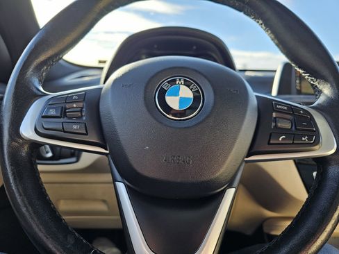 Used 2017 BMW X1 xDrive28i image 10