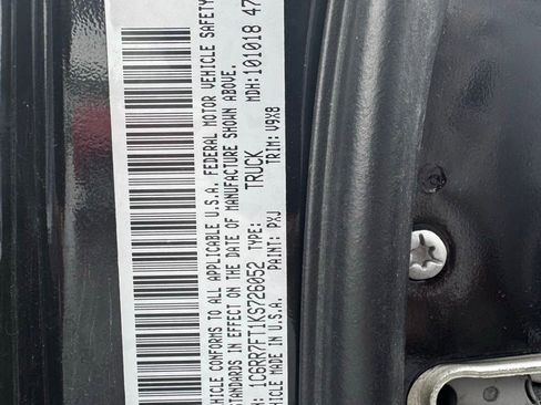 Used 2019 RAM 1500 Tradesman w/ Tradesman SXT Package AWD/4WD image 18