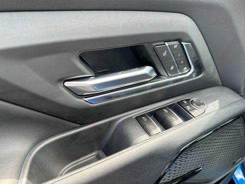 New 2025 Chevrolet Silverado EV RST image 20