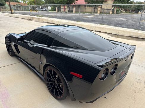 Used 2011 Chevrolet Corvette Z06 RWD image 37