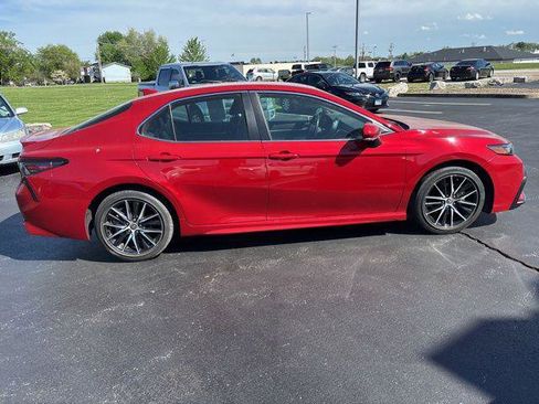 Certified 2023 Toyota Camry SE image 6