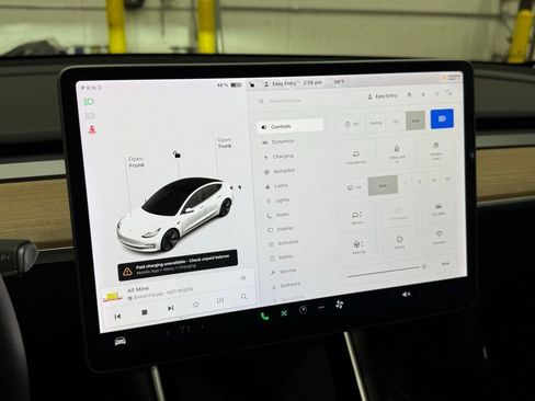 Used 2020 Tesla Model 3 Standard Range Plus image 26