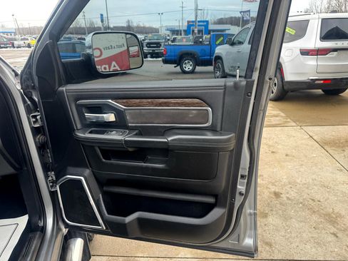 Used 2020 RAM 2500 Laramie image 14