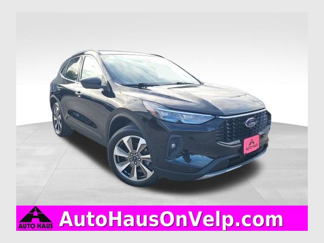 Used 2024 Ford Escape Platinum AWD/4WD 360° Tour