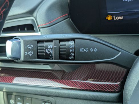 New 2027 Chevrolet Traverse RS FWD image 21
