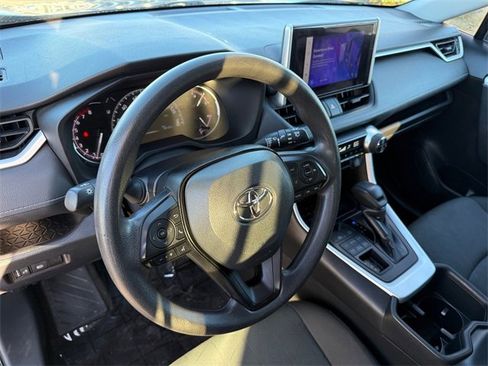 Used 2023 Toyota RAV4 XLE image 8