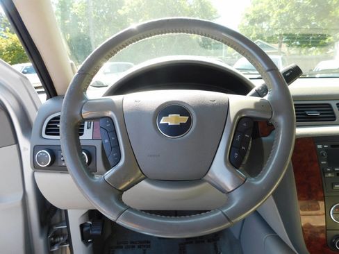 Used 2011 Chevrolet Tahoe LT image 8