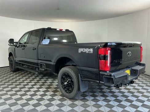 Used 2025 Ford F350 Lariat w/ Black Appearance Package AWD/4WD image 6