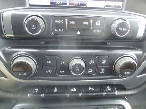 Used 2015 Chevrolet Silverado 2500 LT w/ LT Convenience Package AWD/4WD image 32