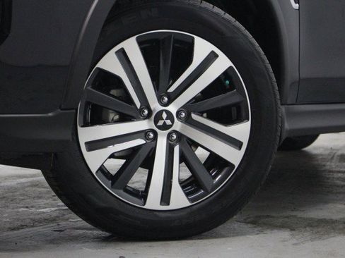 New 2026 Mitsubishi Outlander Sport SE image 3