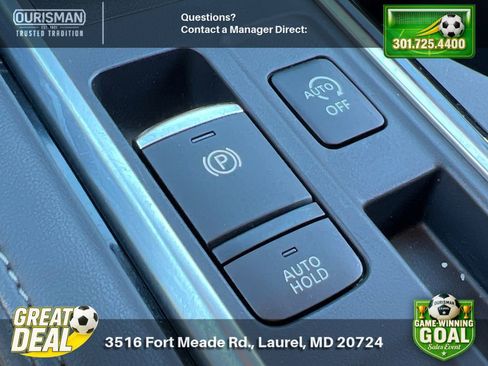 Used 2025 Nissan Pathfinder SV FWD image 25