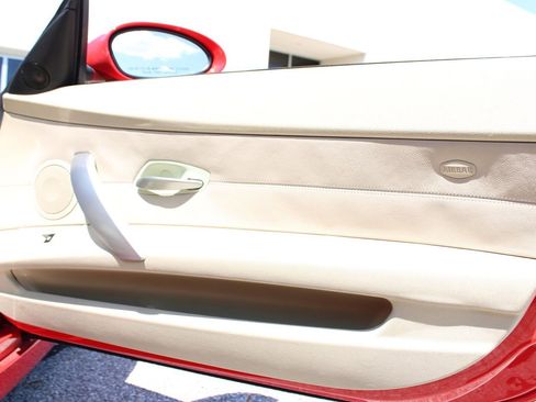 Used 2007 BMW Z4 3.0i image 36