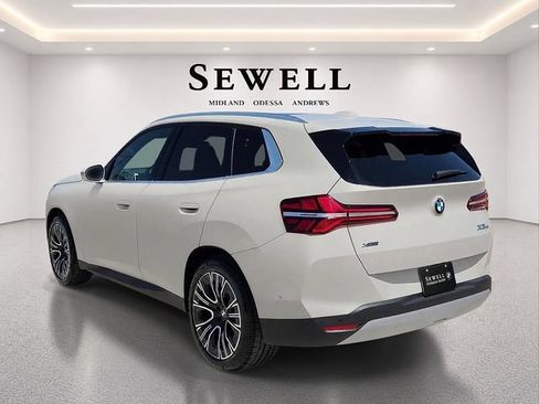 New 2026 BMW X3 xDrive30i w/ Premium Package AWD/4WD image 3