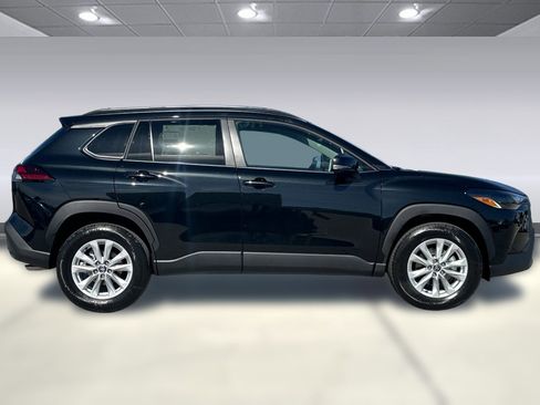 New 2026 Toyota Corolla Cross LE AWD/4WD image 2