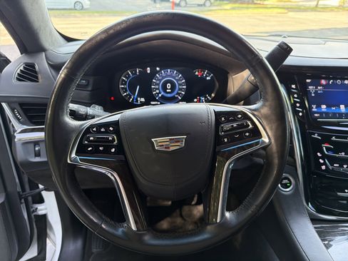 Used 2016 Cadillac Escalade Platinum image 13