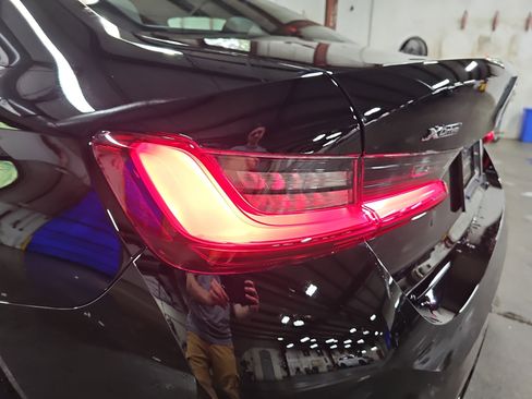 New 2025 BMW 330i xDrive Sedan w/ Convenience Package image 37