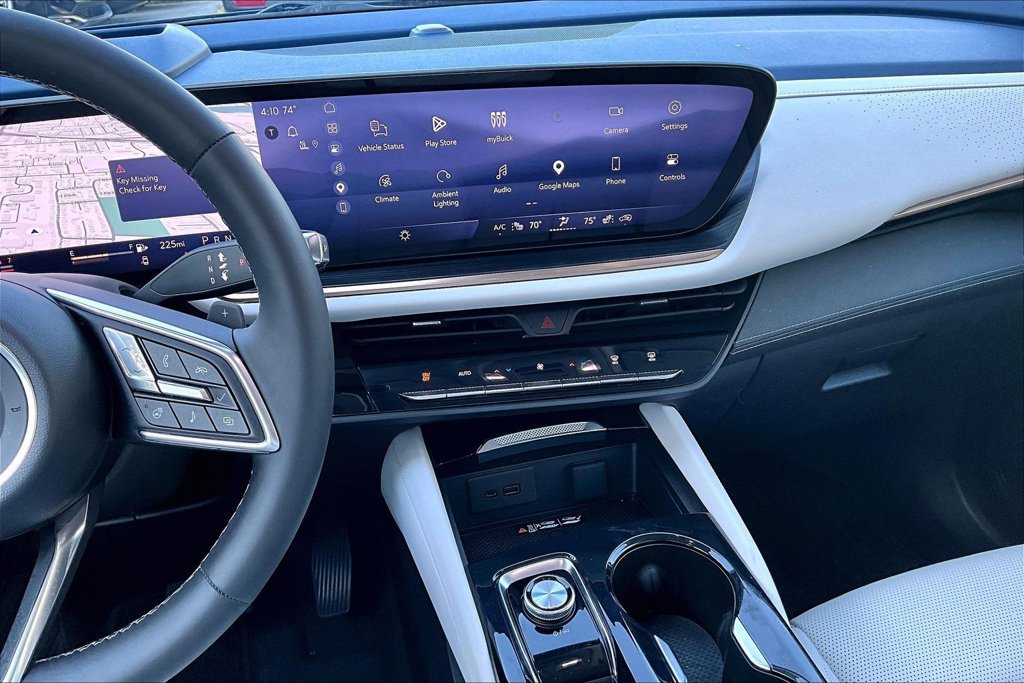 Used 2024 Buick Envision Avenir AWD/4WD image 8