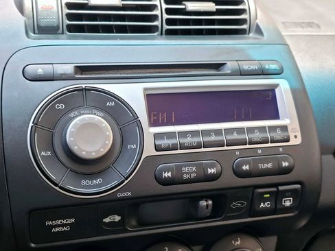 Used 2008 Honda Fit image 21