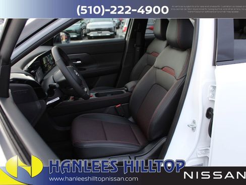 New 2026 Nissan Kicks SR w/ Illumination Package image 12