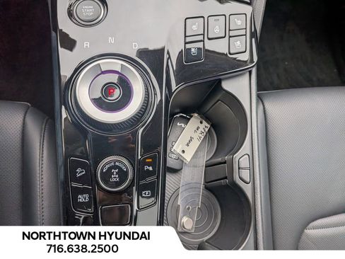 Used 2023 Kia Sportage SX Prestige image 19