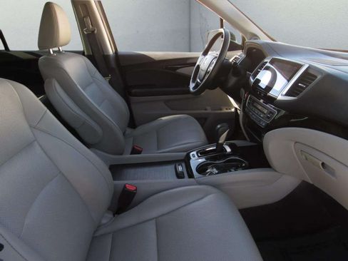 Certified 2019 Honda Ridgeline RTL-E image 9