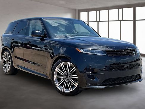 Used 2026 Land Rover Range Rover Sport Dynamic SE AWD/4WD image 11