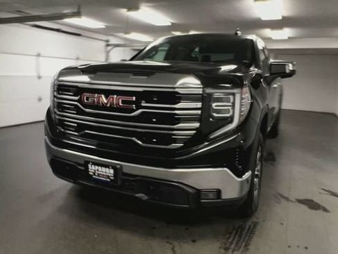 Certified 2026 GMC Sierra 1500 SLT AWD/4WD image 3
