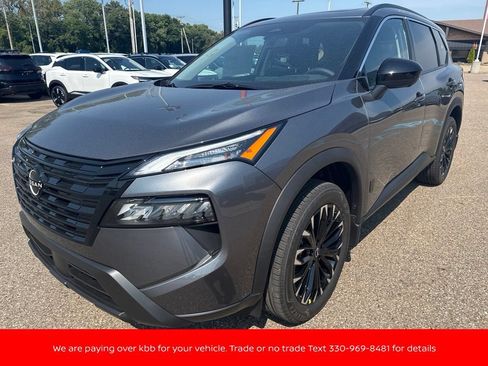 New 2026 Nissan Rogue Dark Armor AWD/4WD image 3